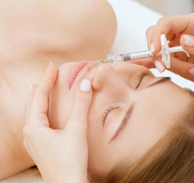 Коррекция мимических морщин препаратом Ксеомин фул фейс всего 12.500р. в Ростове-на-Дону